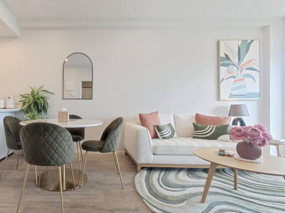 Brand New Stylish 2Br Apartment- Free Parking Auckland Esterno foto