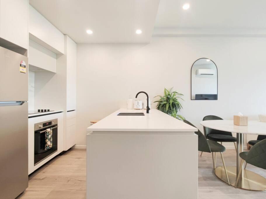 Brand New Stylish 2Br Apartment- Free Parking Auckland Esterno foto