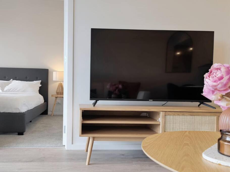 Brand New Stylish 2Br Apartment- Free Parking Auckland Esterno foto